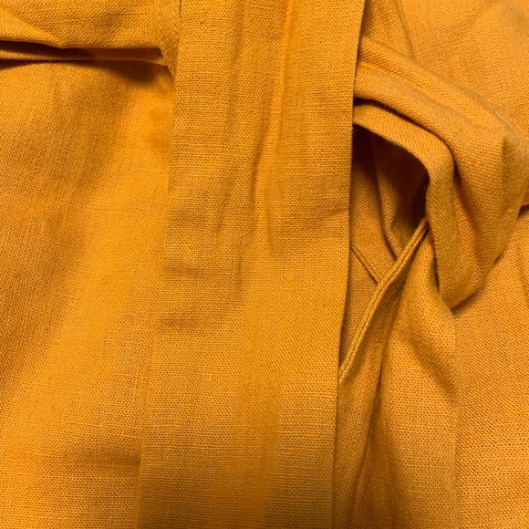 Boden belted “paperbag” skirt size 10R - Picture 3 of 5